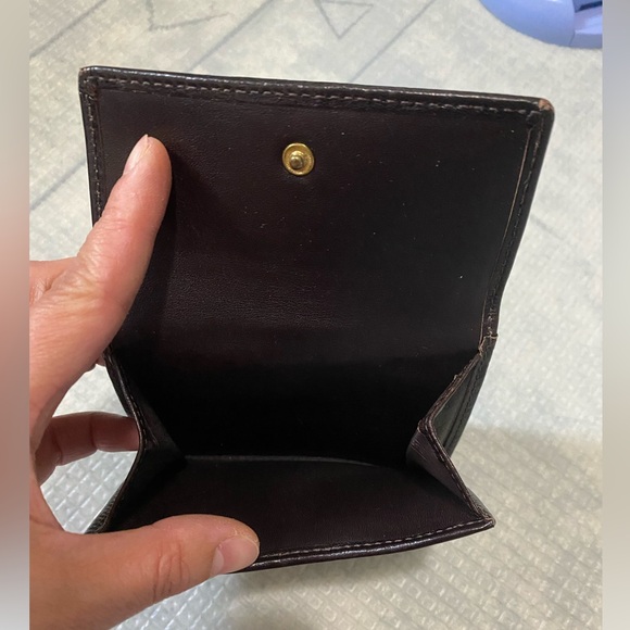 Coach women’s bifold wallet - Picture 7 of 9